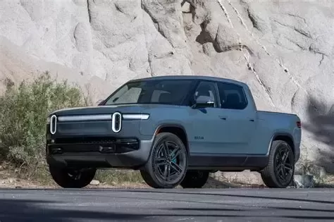2026 Rivian R1T Quad Max: 1,025-HP Electric Super Truck